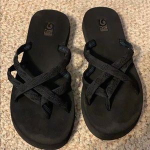 teva flip flops